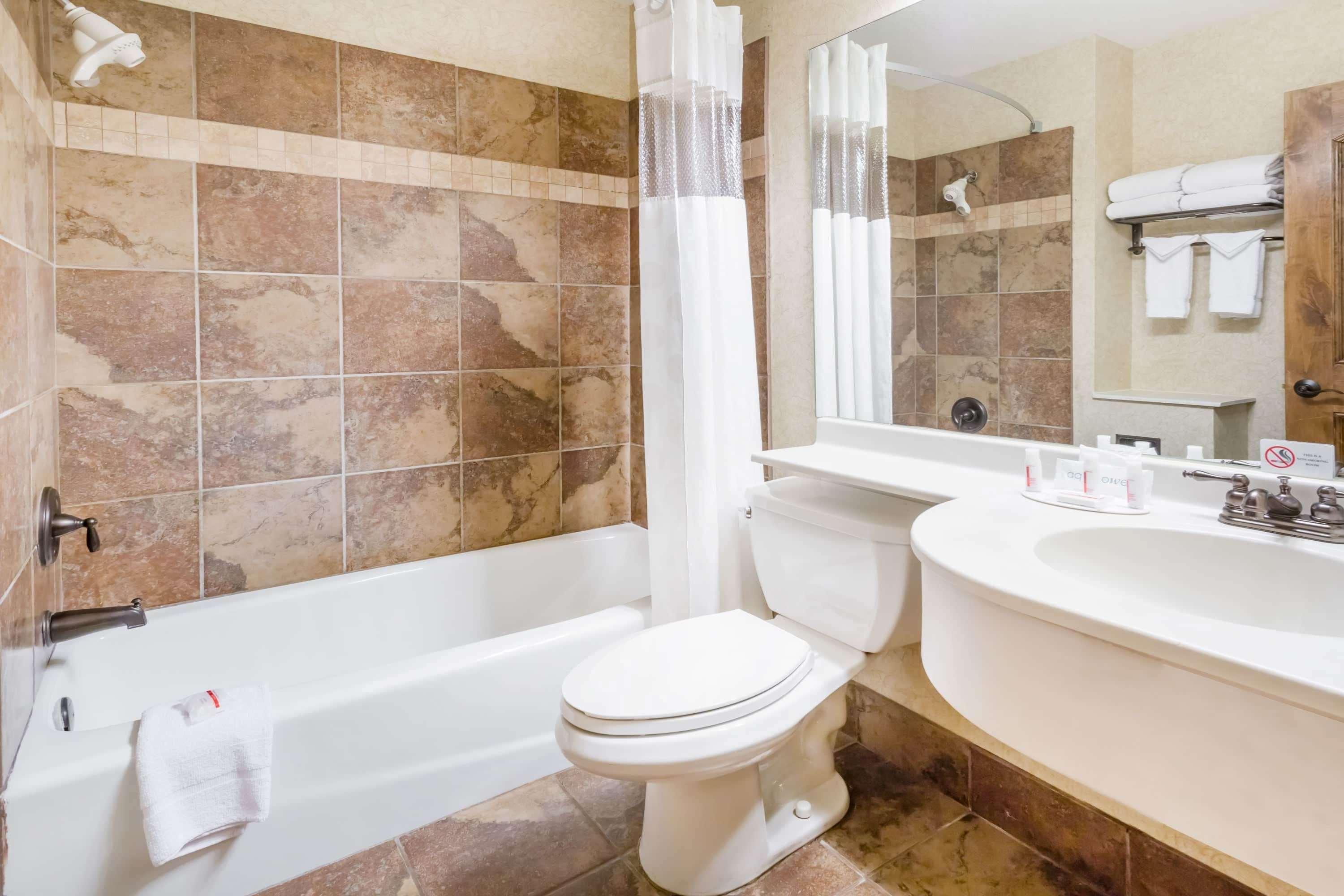 Ramada By Wyndham Frisco Hotel Luaran gambar